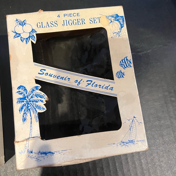 Florida shot glasses, set of 4, vintage in original 1960s box - Picture 3 of 4